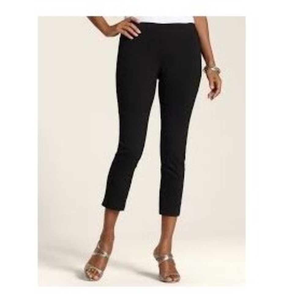 Chico's Black Nylon Pull On Capris Zipper Pocket